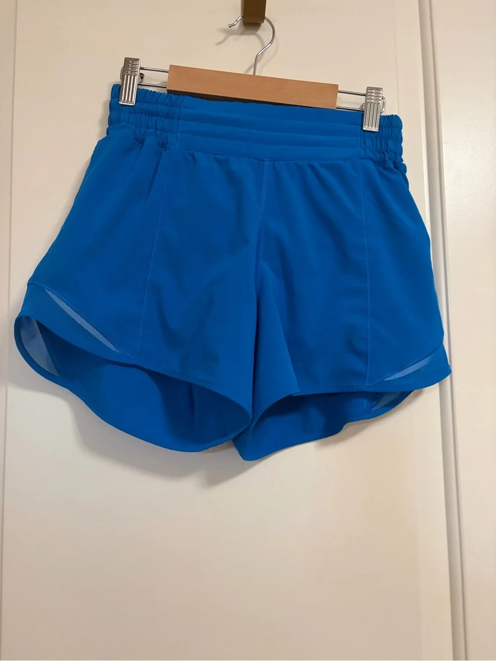 🍋🏃🏽‍♀️Lululemon Hotty Hot Bright Blue Running Athletic Activewear Shorts🧘🏽‍♀️🍋
